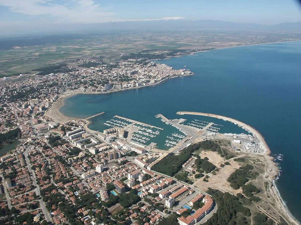 L' Escala Apartamentos Santa Anna ספרד