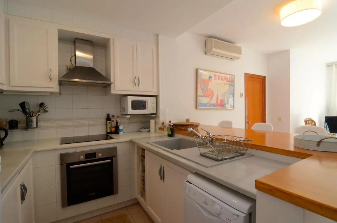 L' Escala Apartamentos Santa Anna ספרד